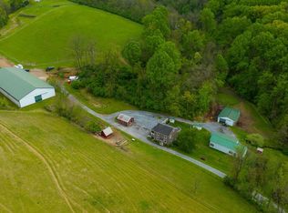 110 Wooltown Rd, Wernersville, PA 19565
