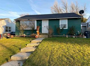 1208 Playfield Ave, Prosser, WA 99350