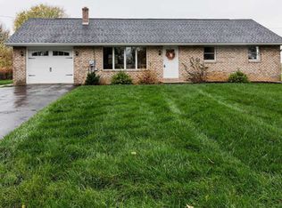 722 Newport Ave, Gap, PA 17527