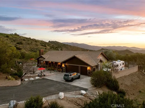 8634 Escondido Canyon Rd, Agua Dulce, CA 91390