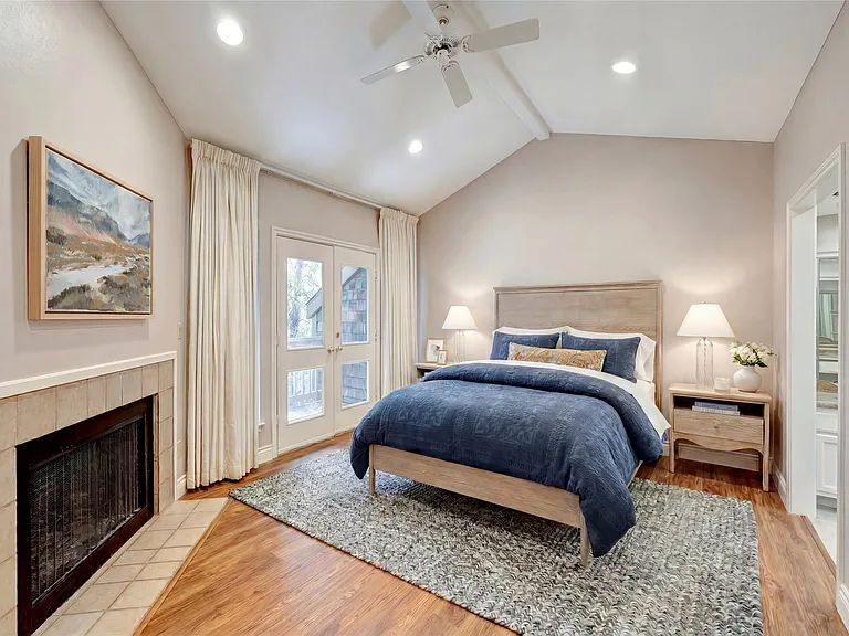 250 Sugarberry Cir #250 — Photo 13