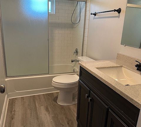 5th image of 1743 Alpine Dr