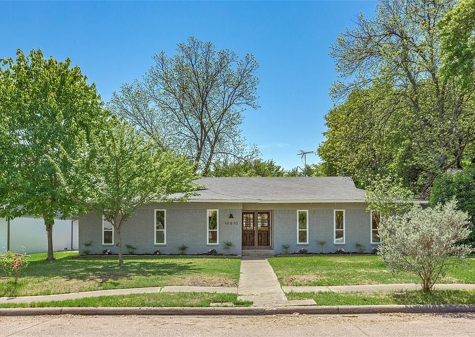 1st image of 10610 Royalwood Dr