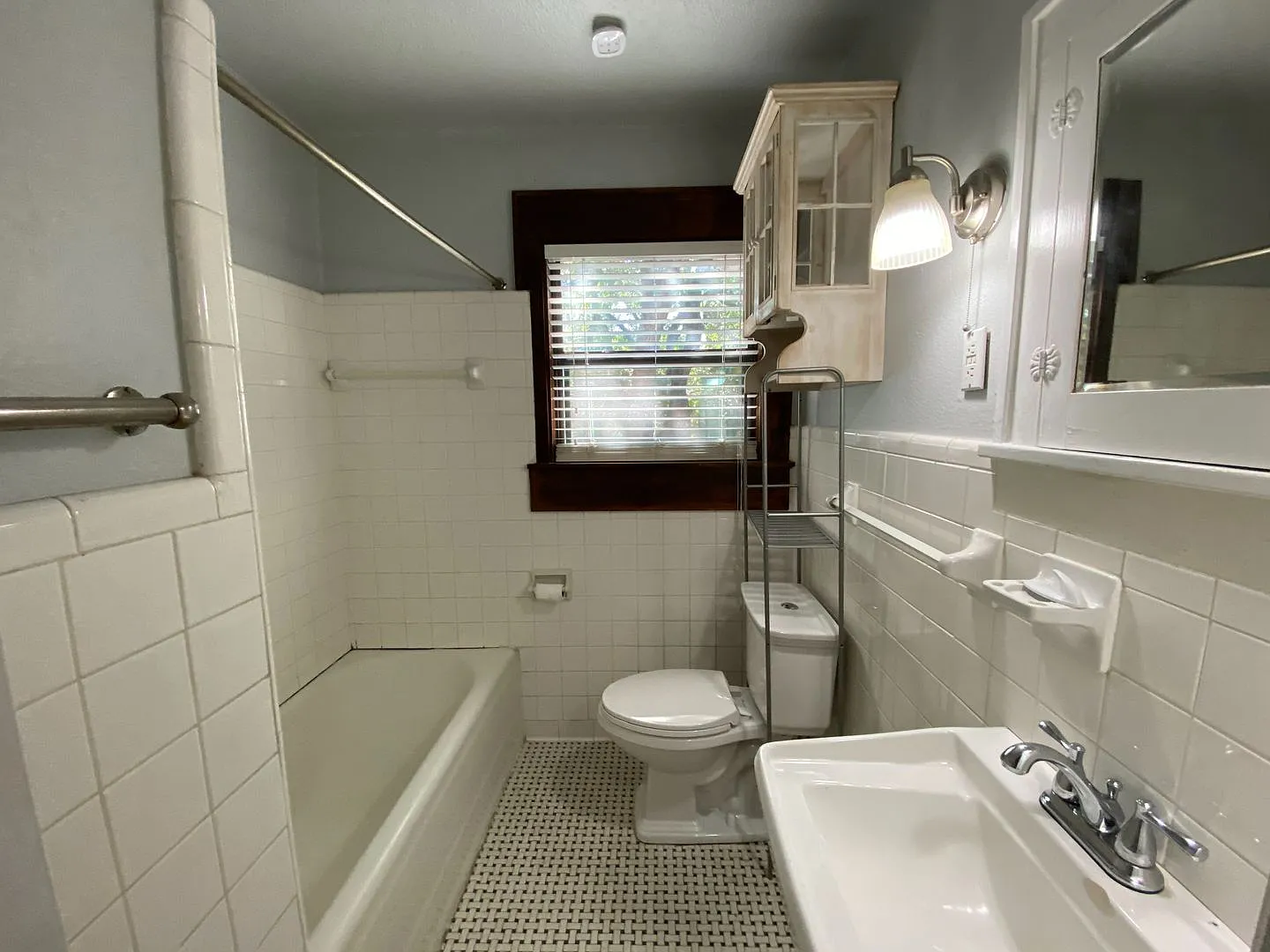 2830 San Gabriel Street — Photo 3