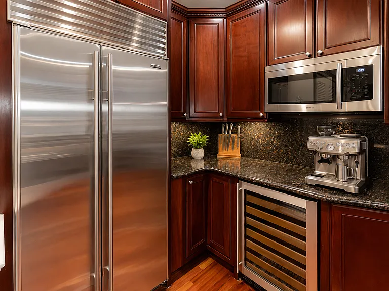 2951 N Halsted St #2 — Photo 8