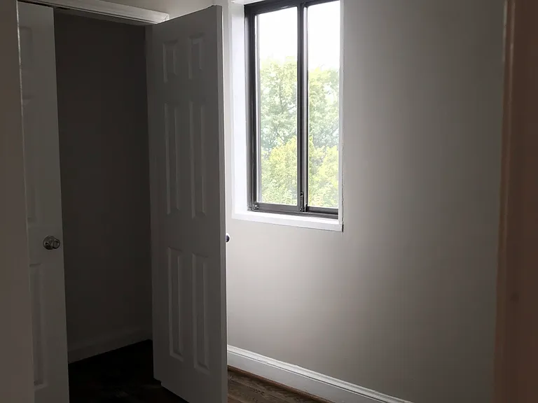 4430 Martin Luther King Jr Ave SW — Photo 11