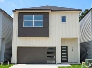 708 Savonna, Houston, TX 77076