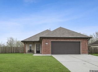 38235 Dolphin Ct, Gonzales, LA 70737