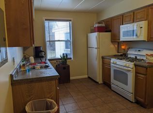 99 Pool Dr #85, Oglesby, IL 61348