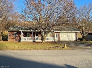 98 Jefferson Dr, Caldwell, OH 43724