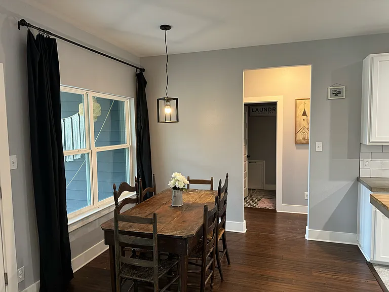 914 Bear Springs Trl — Photo 26