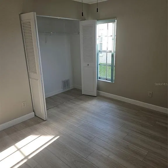 El Camino Ct — Photo 12