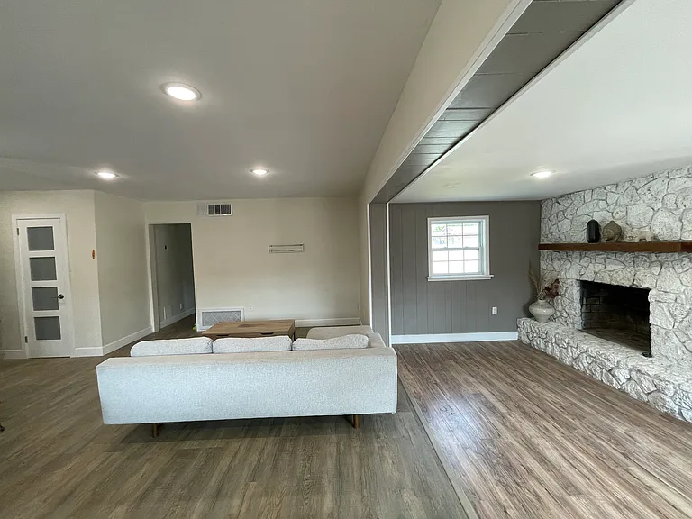 1410 Maury Rd — Photo 17