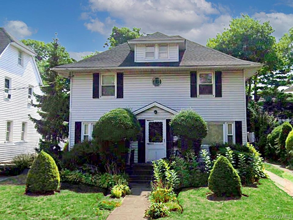 1st image of 65 Lakeside Drive