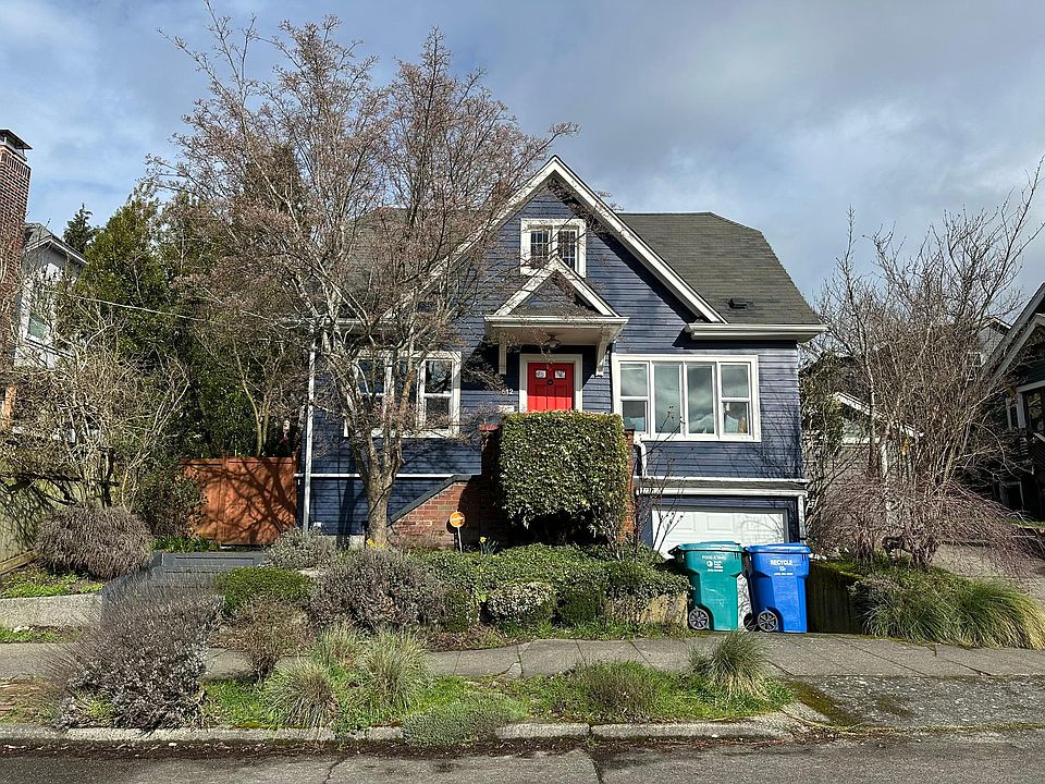2 stories with a basement, there is a big beautiful Dogwood Tree that blooms in the spring!