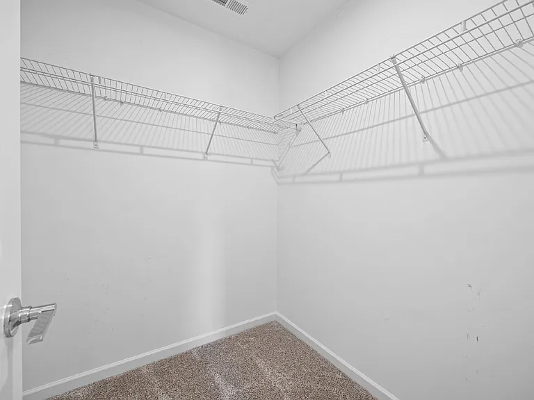 16212 Leading St — Photo 14