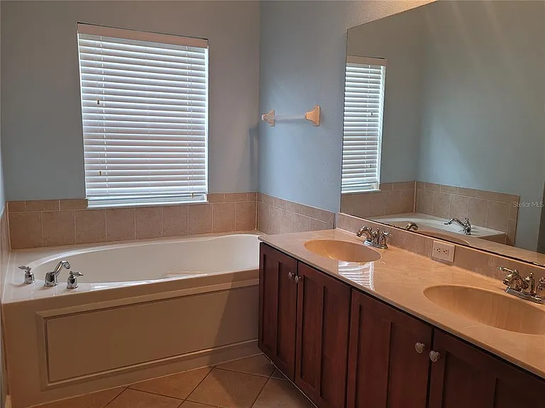 20722 Great Laurel Ave — Photo 14