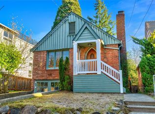 8240 17th Ave NE, Seattle, WA