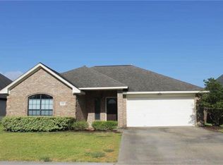 124 Eagle Nest Ct, Richwood, TX 77566