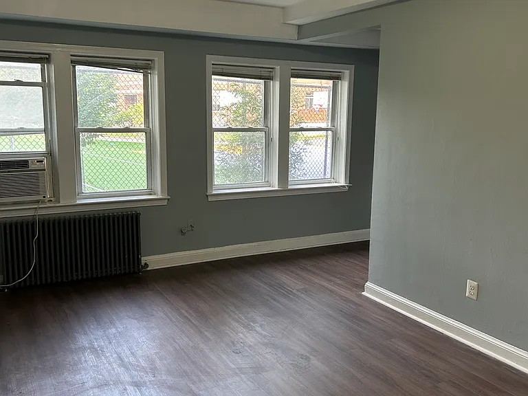 4507 Avondale St #101 — Photo 10