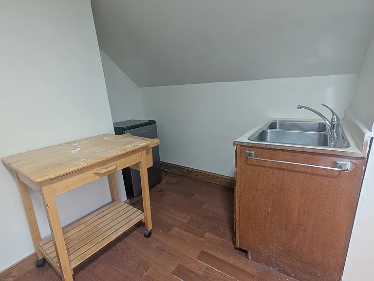 3408 Desota Ave — Photo 4