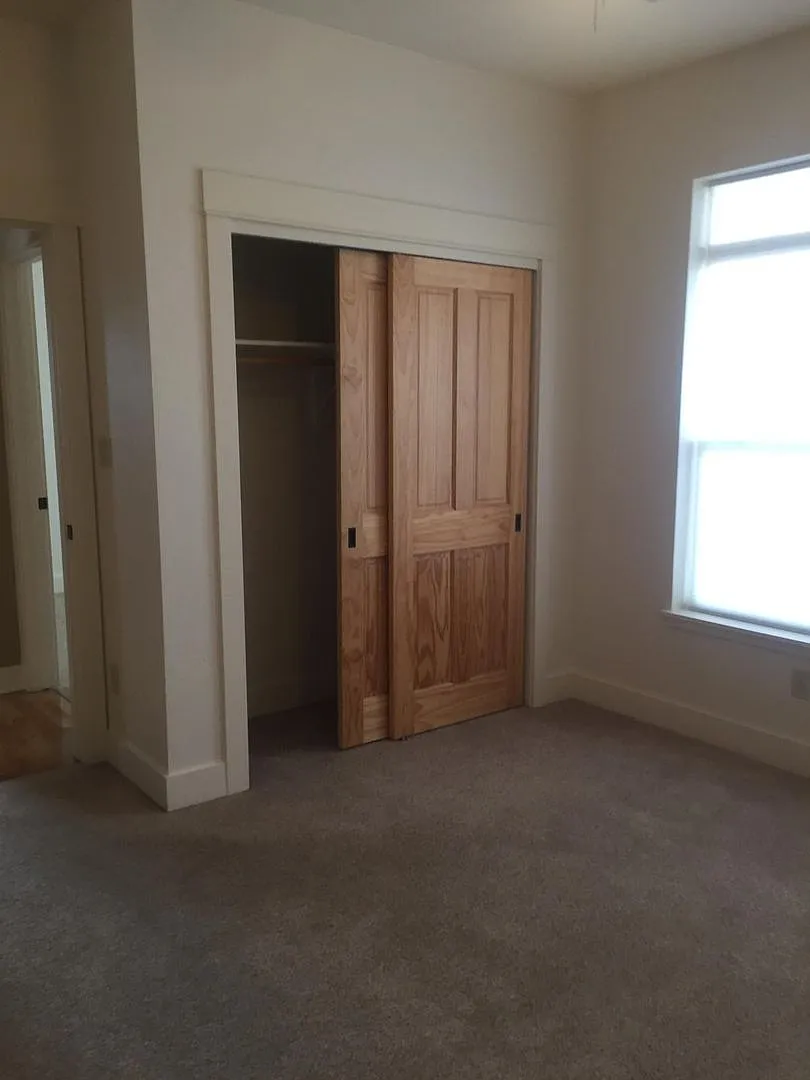 Beautiful 3-Bedroom Ranch Home in Bayfield Fenced Yard & 2-Car Garage — Photo 4