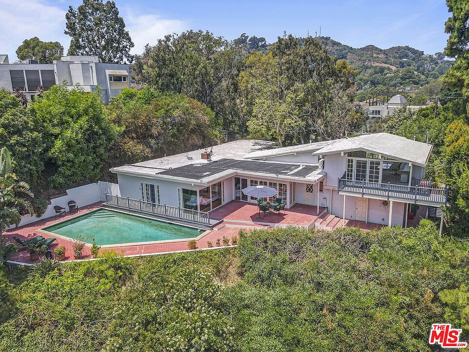 1st image of 7555 Mulholland Dr