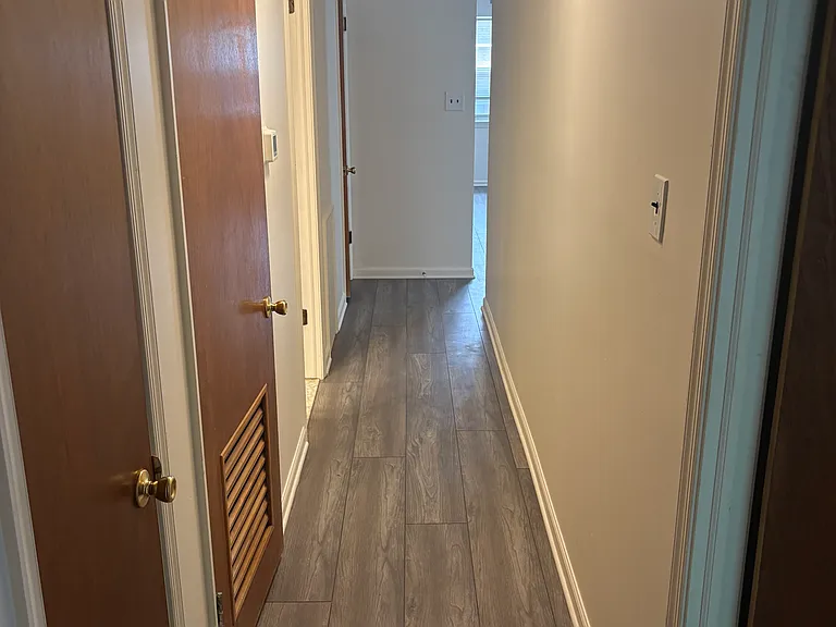 700 Country Ln #1 — Photo 12
