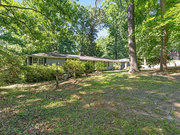 3rd image of 1443 Saluda River Dr