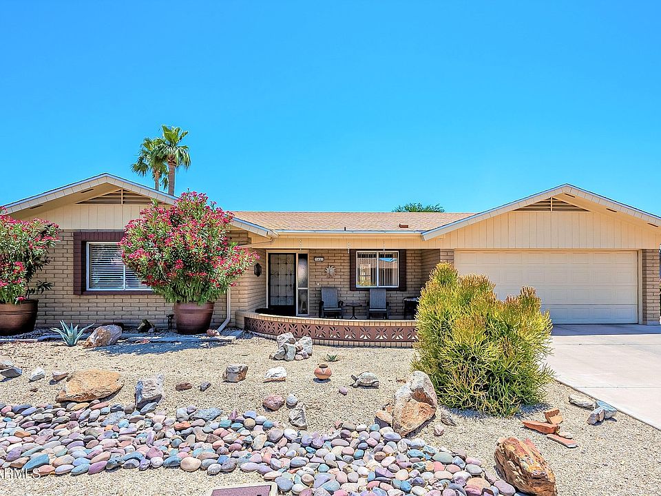 1st image of 7821 E MENDOZA Avenue