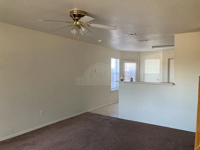 315 Creek, Copperas Cove — Photo 3