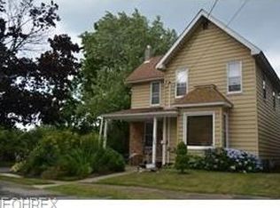 612 E 18th St, Ashtabula, OH 44004