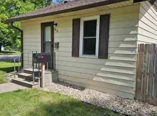 410 E 9th St, Morris, MN 56267