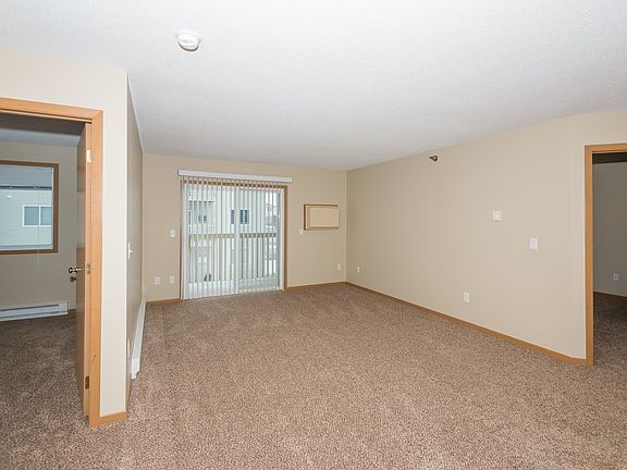5th image of 3499 13th Ave N #F0e35e1ab
