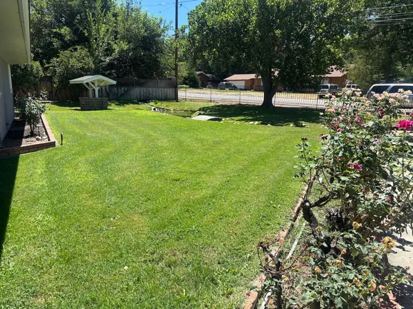 312 Mount Tom Rd, Bishop, CA 93514