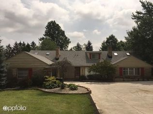 2577 Richmond Rd, Beachwood, OH
