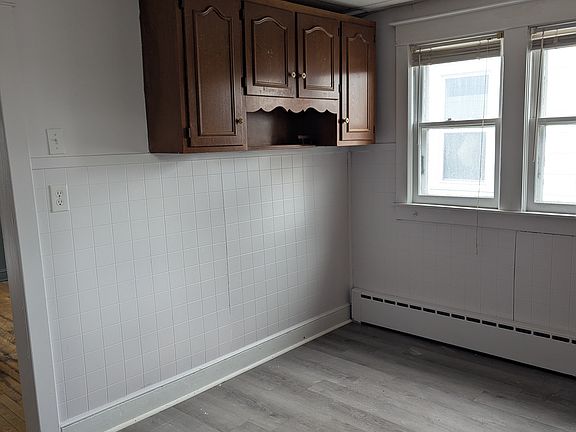 5th image of 13 N Harrison St
