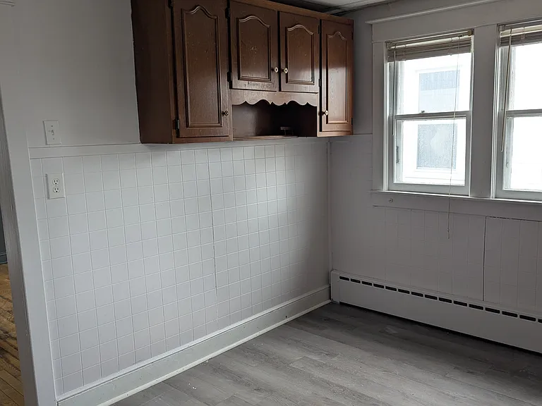 13 N Harrison St — Photo 5