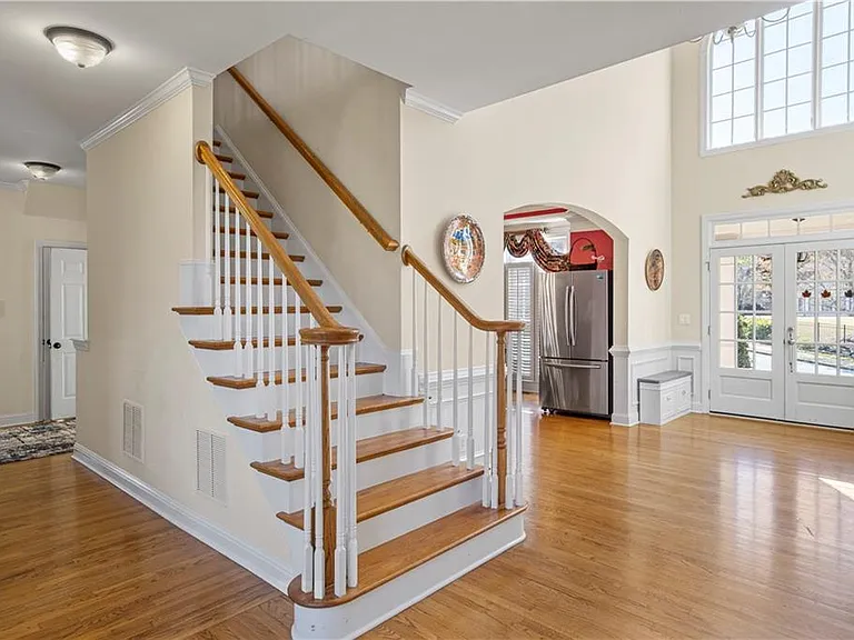 5685 Lake Manor Trce — Photo 12