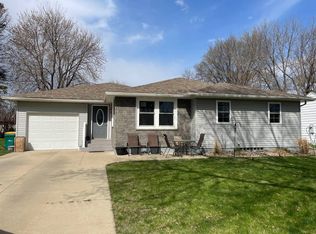 819 Brown St, Jackson, MN 56143
