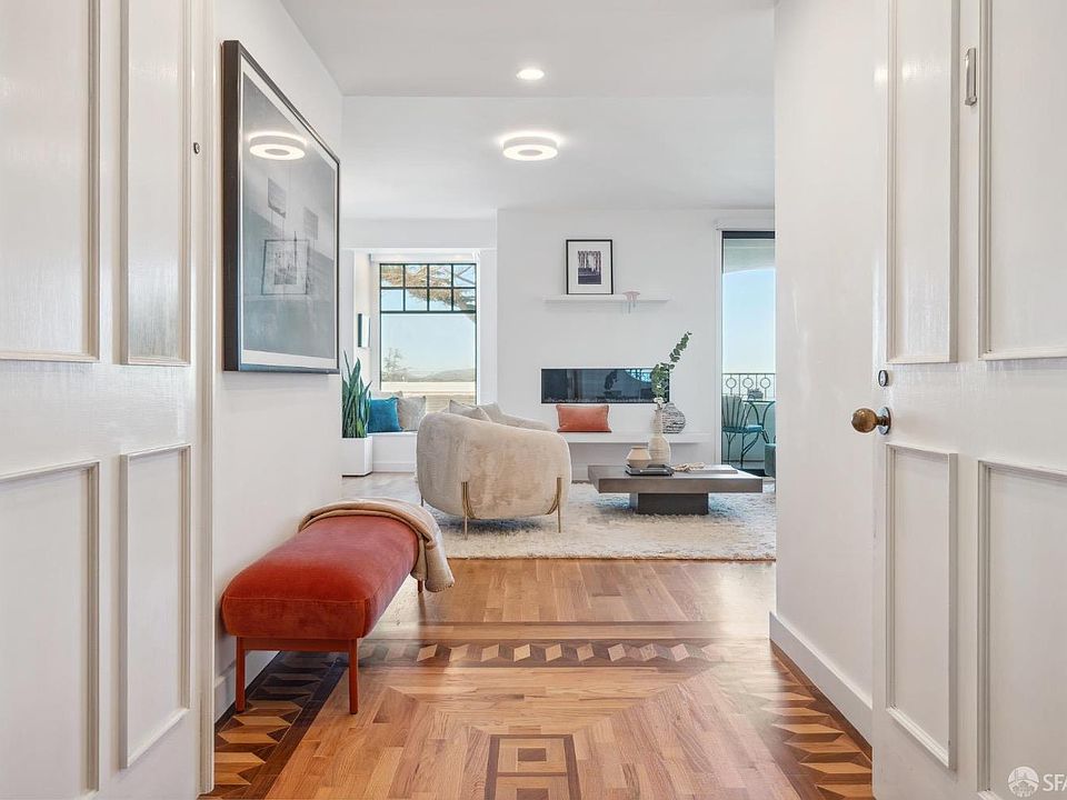 1st image of 990 Green Street #1