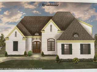 2910 Liam Ln, Nesbit, MS 38651