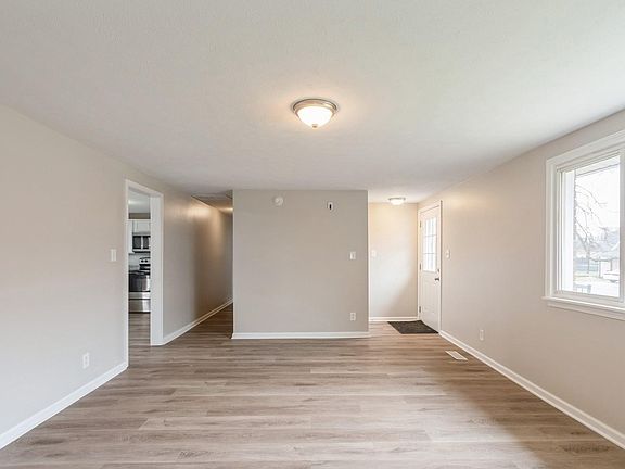 4th image of 828 N 13th St
