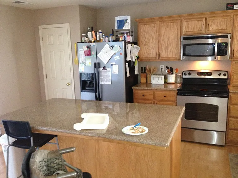 1194 Solstice Ave — Photo 2