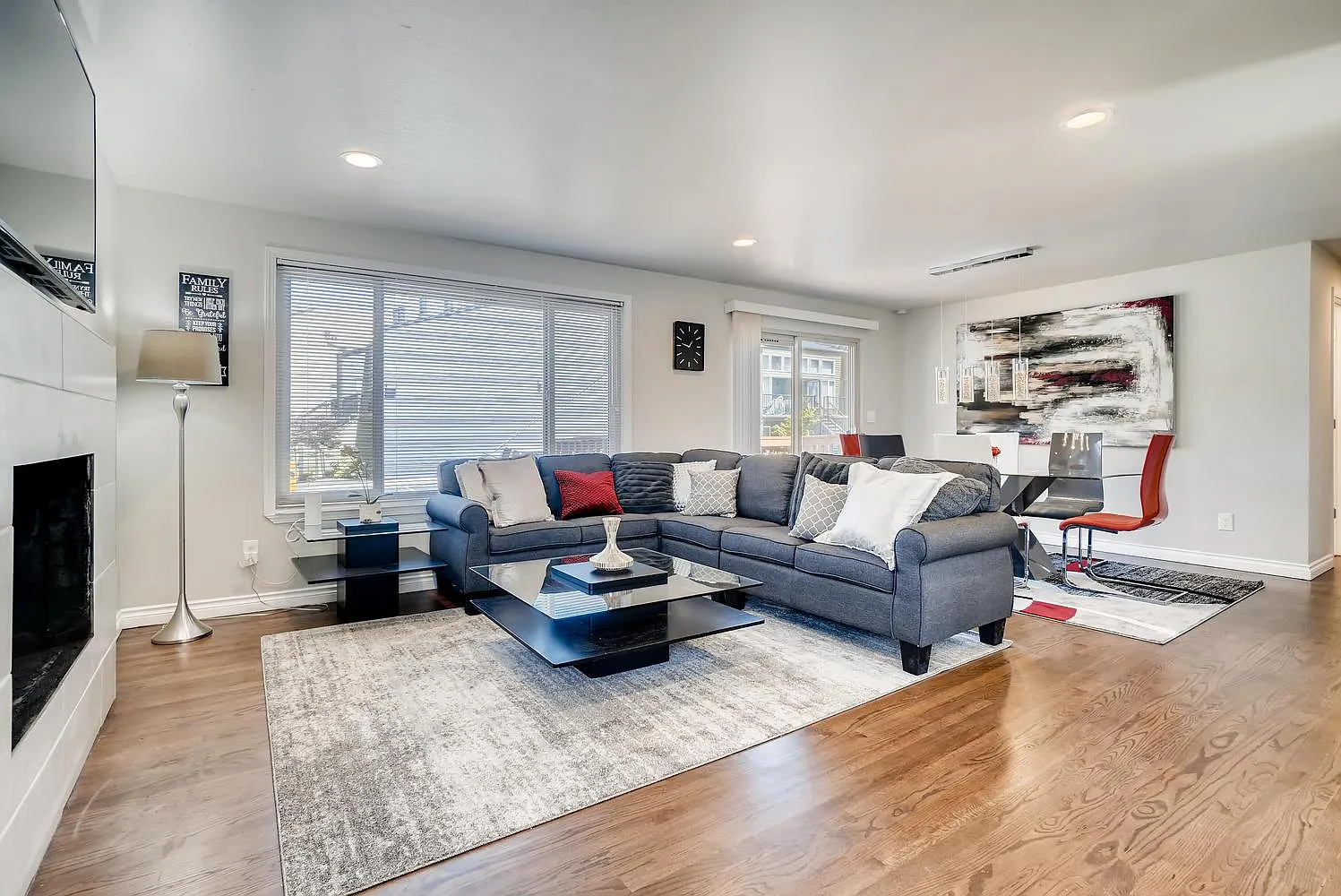 5 bed, 2330 sqft, $6,500 — Photo 1