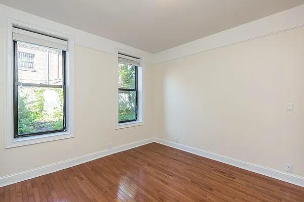 Rented by Nooklyn NYC LLC | media 23