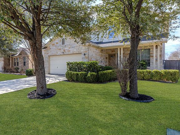 3rd image of 4108 Meadow Bluff Way