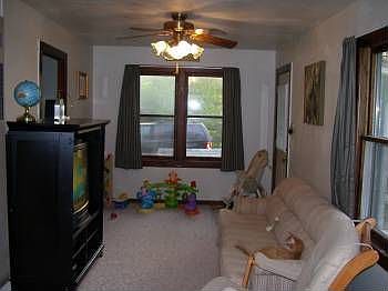 2nd image of 1328 E Road Six St