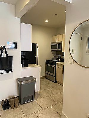 5th image of 426 E 120th St #2A