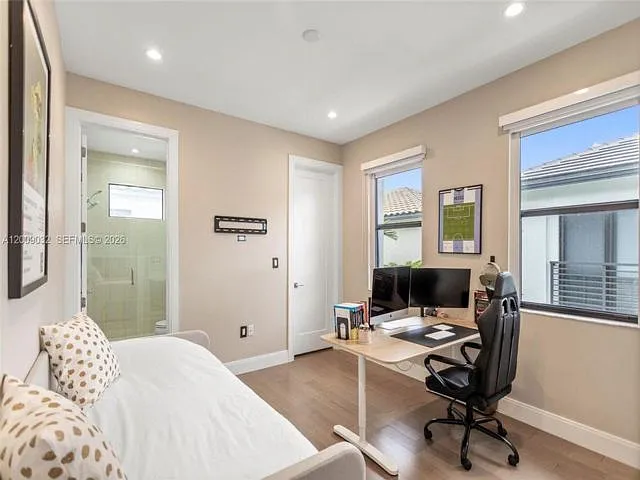 8249 NW 46th St — Photo 10